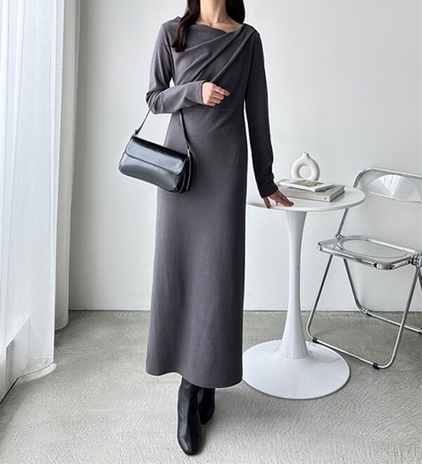 GeeRA（ジーラ）の「ドレープデザインワンピース（その他ワンピース）」｜詳細画像