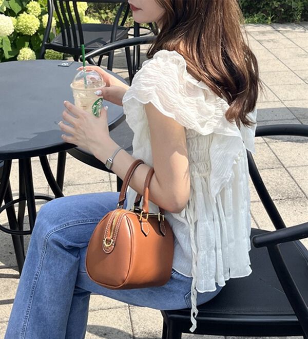 GeeRA（ジーラ）の「フリルシャーリングブラウス（ブラウス）」｜詳細画像