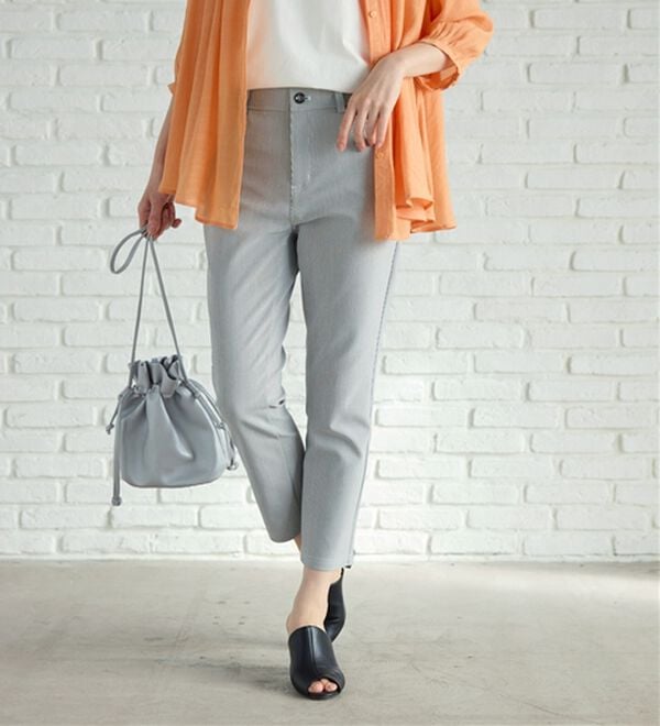 BELLUNA（ベルーナ）の「 【接触冷感】【選べる2丈】サラリ裏メッシュ美脚アンクルパンツ（フルレングスパンツ）」｜詳細画像