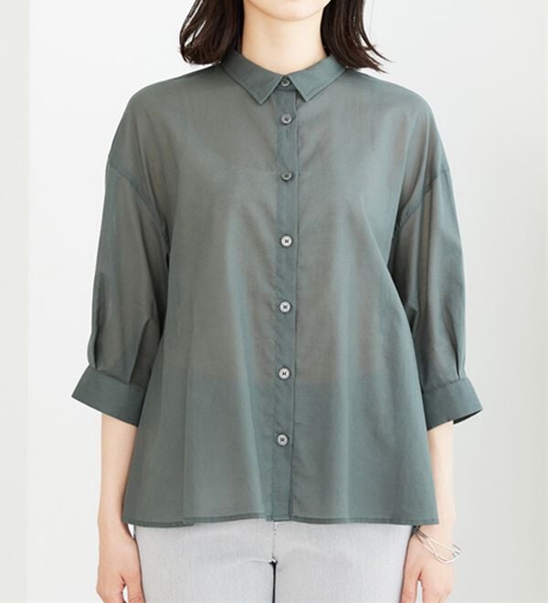 BELLUNA（ベルーナ）の「バックギャザー使いシアーシャツ（シャツ）」｜詳細画像