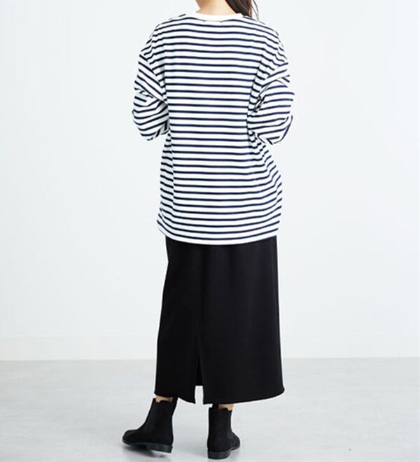 BELLUNA（ベルーナ）の「ふわふわ裏ファーゆったりプルオーバー（カットソー）」｜詳細画像