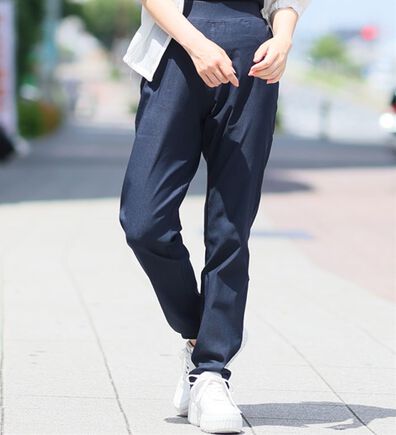 A HAPPY MARILYN（アハッピーマリリン）の「【Ｍ～８Ｌ】【楽冷】接触冷感ストレッチ美脚レギンスパンツ（フルレングスパンツ）」