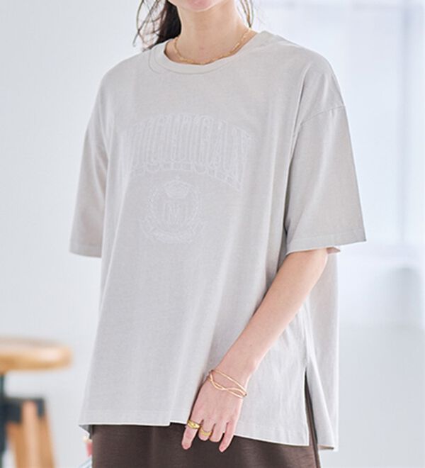 RANAN（ラナン）の「ヴィンテージライクロゴTシャツ（カットソー）」｜ベージュカレッジ