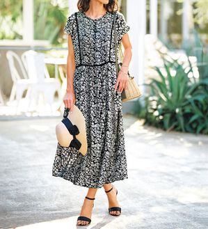 【試着のみ美品】velnicaボタニカル柄ワンピース 試着のみ美品】velnicaボタニカル柄ワンピース One Piece | All