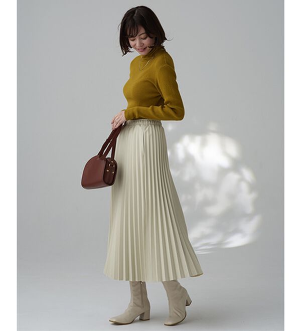 BELLUNA（ベルーナ）の「レザーライクプリーツスカート（ロングスカート）」｜詳細画像