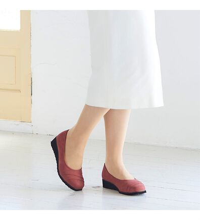 BELLUNA（ベルーナ）の「５Ｅラインデザイン軽量パンプス（パンプス）」