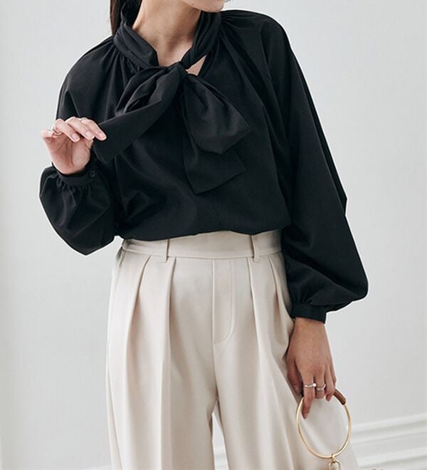 RANAN（ラナン）の「ボリュームボウタイブラウス（ブラウス）」｜詳細画像