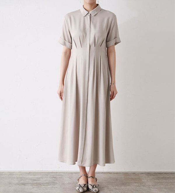 Pierrot（ピエロ）の「上品見えウエストタックシャツワンピース（カットソーワンピース）」｜詳細画像