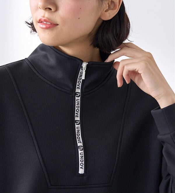 BELLUNA（ベルーナ）の「吸水速乾！ジッパーロゴプルオーバー（カットソー）」｜詳細画像