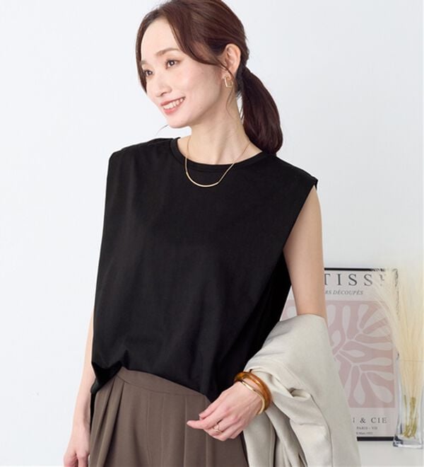 Viola e Viola（ヴィオラ エ ヴィオラ）の「【接触冷感】脇を見せたくない人のためのタンクトップ（タンクトップ・キャミソール）」｜ブラック