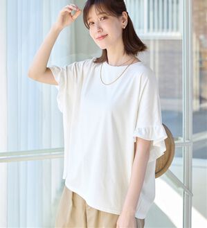 Viola e Viola（ヴィオラ エ ヴィオラ）の「サラリ綿混フリル袖Tシャツ（カットソー）」｜オフホワイト
