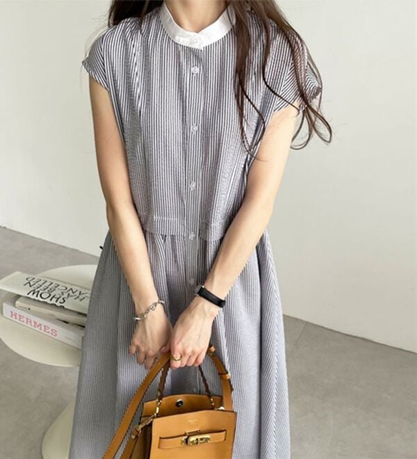 GeeRA（ジーラ）の「クレリック配色ウエストギャザーシャツワンピ―ス（シャツワンピース）」｜詳細画像