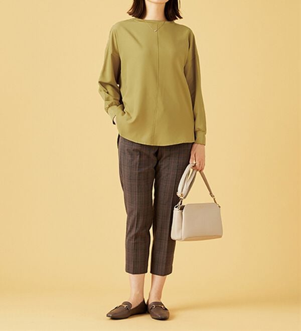 BELLUNA（ベルーナ）の「きれい見えドルマンプルオーバー（カットソー）」｜詳細画像