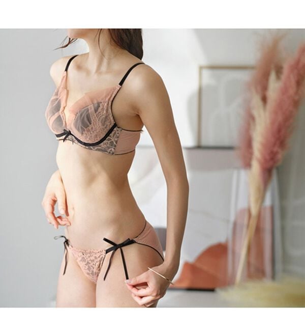 YU'NOW（ユナウ）の「ｔｏ　ｍｅｅブラ＆ショーツ（ブラジャー＆ショーツセット）」｜詳細画像