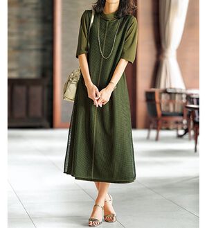 BELLUNA（ベルーナ）の「メッシュベスト付ロングワンピース（ロングワンピース）」｜カーキ