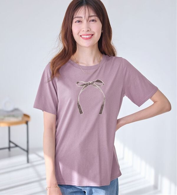 alotta（アロッタ）の「大人かわいいプリント綿混Ｔシャツ（Tシャツ）」｜詳細画像