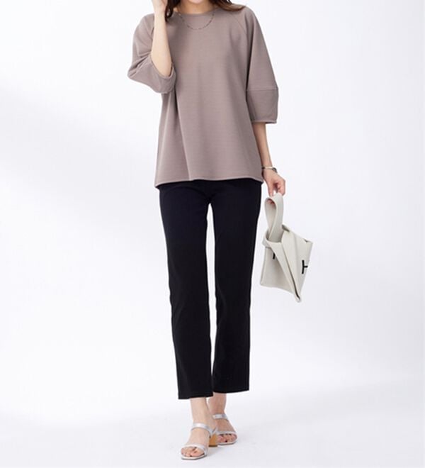 BELLUNA（ベルーナ）の「グーンと伸びる！ひんやりフローズンパンツ（フルレングスパンツ）」｜詳細画像