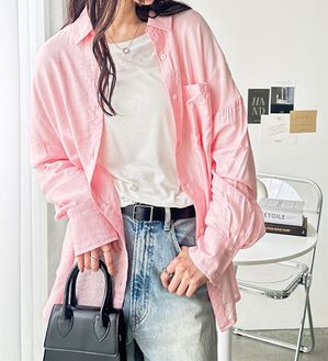 GeeRA（ジーラ）の「アソート柄オーバーサイズシャツ（シャツ）」｜シアーピンク