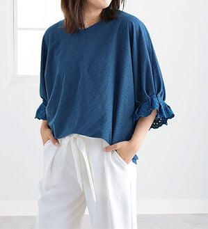 BELLUNA（ベルーナ）の「かのこ素材刺しゅうデザインプルオーバー（チュニック）」｜詳細画像