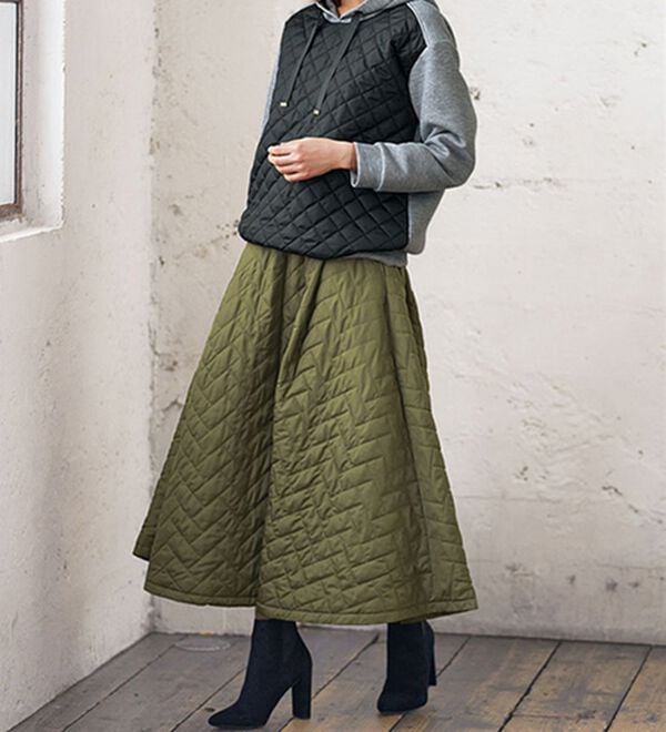 BELLUNA（ベルーナ）の「中わたキルトボリュームスカート（ロングスカート）」｜詳細画像