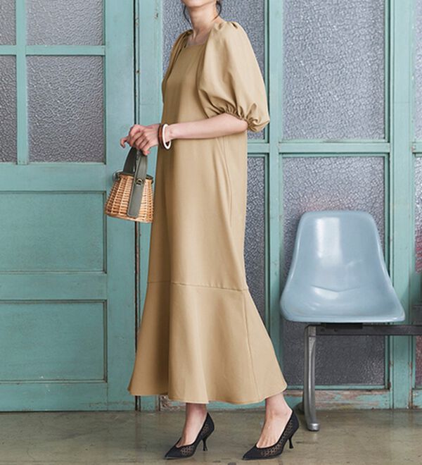 ひんやり！スクエアネックボリューム袖ワンピース - ベルーナ【公式】