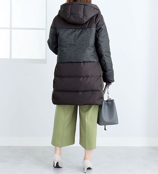 BELLUNA（ベルーナ）の「切替デザインロング丈ダウンコート（ダウンコート・ジャケット・ベスト）」｜詳細画像