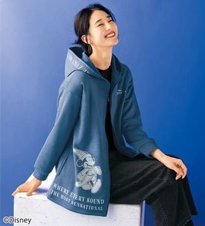 BELLUNA（ベルーナ）の「＜Ｄｉｓｎｅｙ＞【ミッキー】Ｆａｎｔａｓｉａ裏起毛ラメプリントパーカー（パーカー）」｜スモークブルー