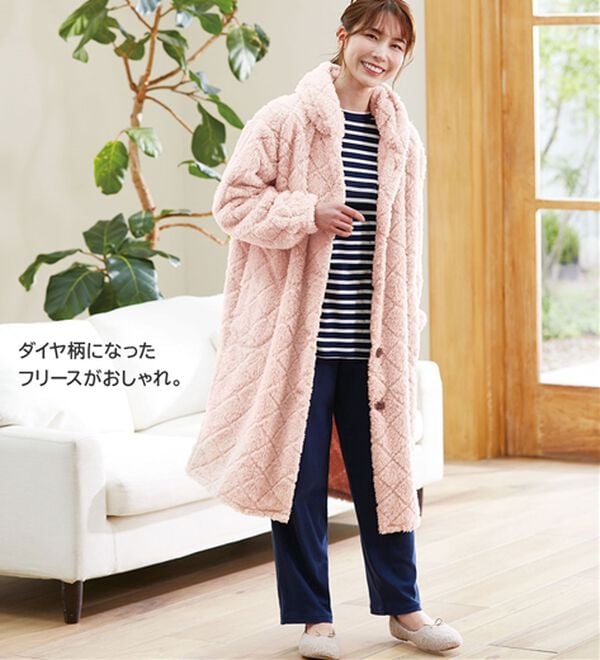 LAVIENNE（ラヴィエンヌ）の「もこもこダイヤフリースガウン（パジャマ・ルームウェア）」｜詳細画像