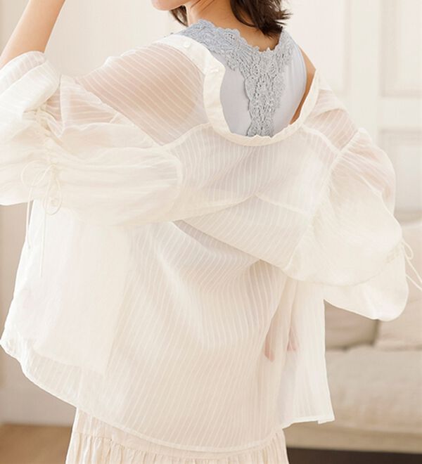 LAVIENNE（ラヴィエンヌ）の「カップ付バックレースタンクトップ（肌着・インナーウェア）」｜詳細画像