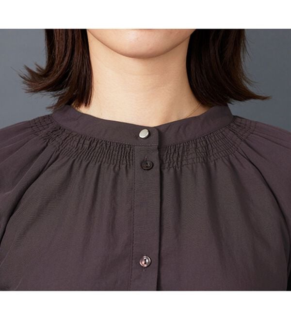 BELLUNA（ベルーナ）の「ビンテージ素材シャーリング使いブラウス（チュニック）」｜詳細画像