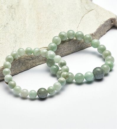 「糸魚川産ひすいブレスレット（メンズブレスレット）」