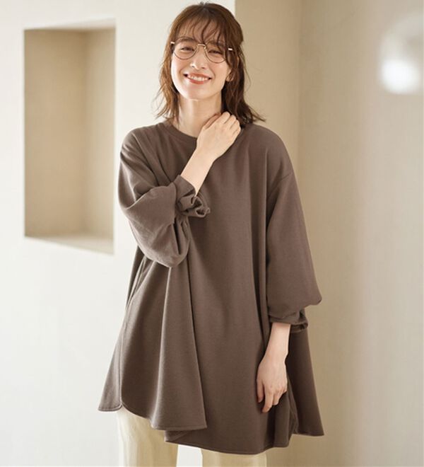 Viola e Viola（ヴィオラ エ ヴィオラ）の「裏ファー袖タックチュニック（チュニック）」｜詳細画像