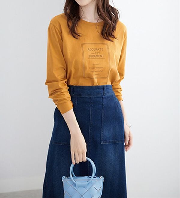 BELLUNA（ベルーナ）の「着回し上手に！きれい見え綿１００％素材ロゴプルオーバー（カットソー）」｜詳細画像