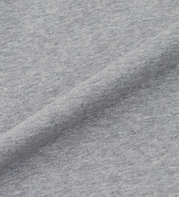 RANAN（ラナン）の「裏起毛Ｖネックロゴ刺しゅうスウェット（トレーナー・スウェット）」｜詳細画像