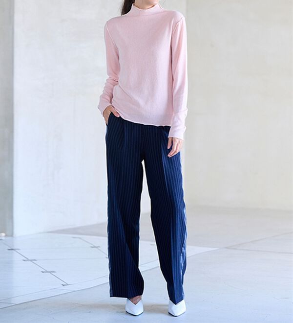 RANAN（ラナン）の「サイドラインシルエットパンツ（フルレングスパンツ）」｜詳細画像