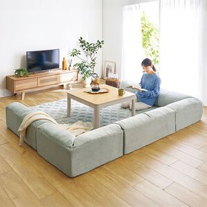 iellio（イエリオ）の「ゆったり・まったりクッション一体型ラグ＜フロアソファ・ローソファー＞（ラグ）」｜グレー