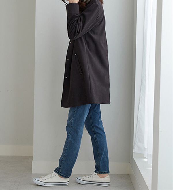 BELLUNA（ベルーナ）の「スエード調ノーカラーロング丈ジャケット（ノーカラージャケット）」｜詳細画像