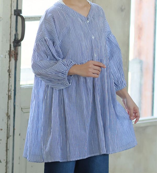 A HAPPY MARILYN（アハッピーマリリン）の「【Ｌ～６Ｌ】【風通るプレミアム】綿１００％　楊柳　七分袖　ウエストギャザー　ブラウス（ブラウス）」｜ネイビーストライプ
