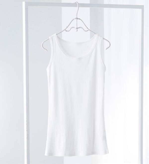 LAVIENNE（ラヴィエンヌ）の「下着に見えない！綿１００％アースカラータンク（肌着・インナーウェア）」｜オフホワイト