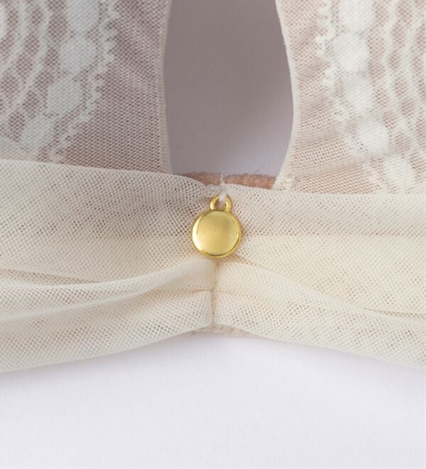 YU'NOW（ユナウ）の「谷間メイクのもちぷるブラ＆ショーツ（ブラジャー＆ショーツセット）」｜詳細画像