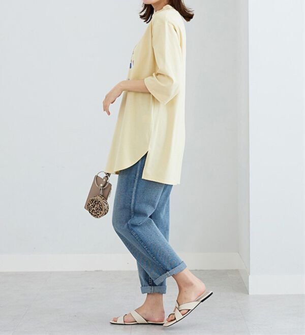 BELLUNA（ベルーナ）の「＜ＥＬＬＥ　Ａｃｔｉｖｅ＞多機能ロゴプリントチュニック（チュニック）」｜詳細画像