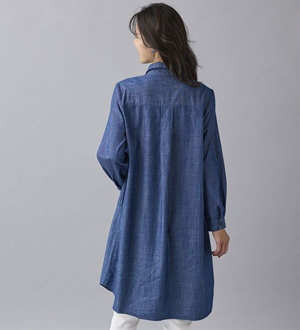 BELLUNA（ベルーナ）の「ナチュラルに体型カバーデニム刺しゅうチュニックワンピース（チュニックワンピース）」｜詳細画像