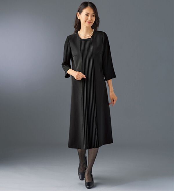 BELLUNA（ベルーナ）の「洗えるストレッチ！ロングジャケットワンピースアンサンブル（ドレスレット付）（ブラックフォーマル（喪服・礼服））」｜詳細画像