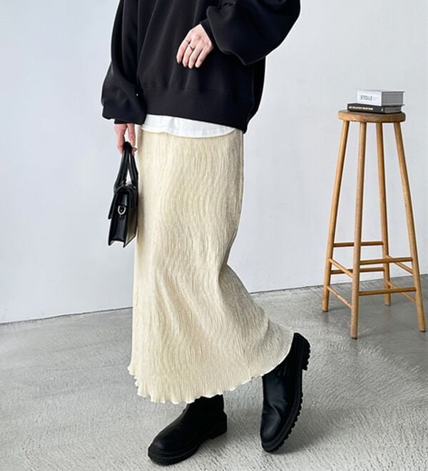 GeeRA（ジーラ）の「すっきり見え！ベロアプリーツロングスカート（ロングスカート）」｜詳細画像