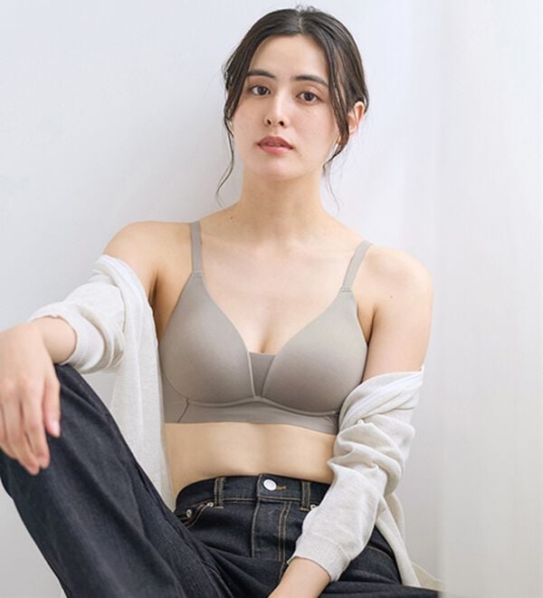 LAVIENNE（ラヴィエンヌ）の「ミセスのためのシームレスブラ（ブラジャー）」｜詳細画像