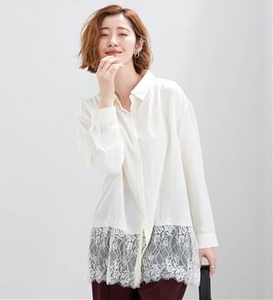 BELLUNA（ベルーナ）の「華やか裾レースシャツチュニック（チュニック）」｜アイボリー