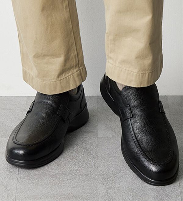 「＜ゴアテックス＞マドラスウォークスニーカー（メンズスニーカー）」｜スリッポン・ブラック