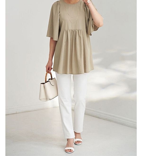 BELLUNA（ベルーナ）の「着痩せ！ワッシャー素材フレアーチュニック（チュニック）」｜詳細画像