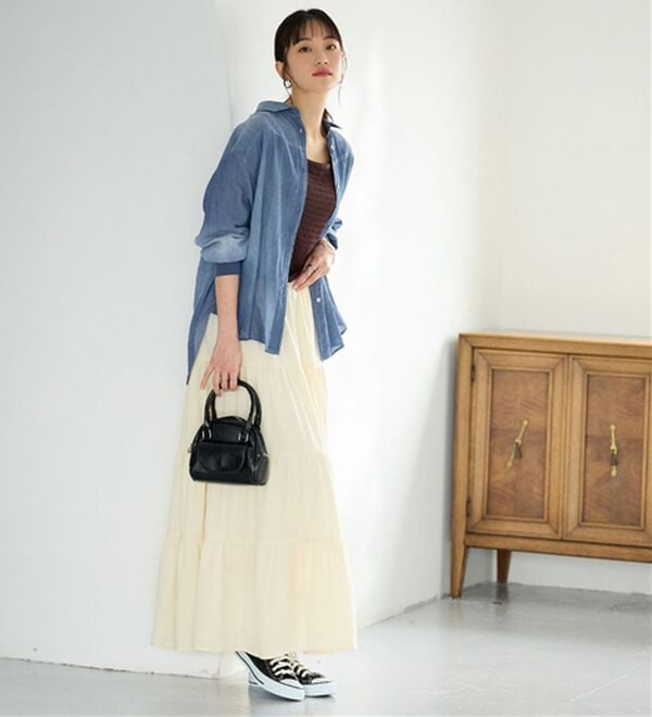 BELLUNA（ベルーナ）の「柔らかシアーデニム素材シャツチュニック（チュニック）」｜詳細画像