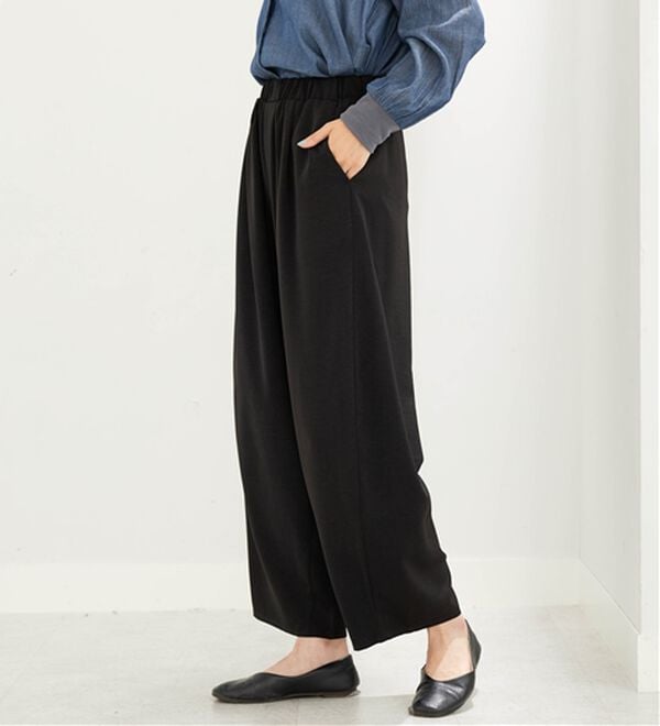 BELLUNA（ベルーナ）の「とろみビンテージ素材バレルパンツ（ワイドパンツ・ガウチョ）」｜黒